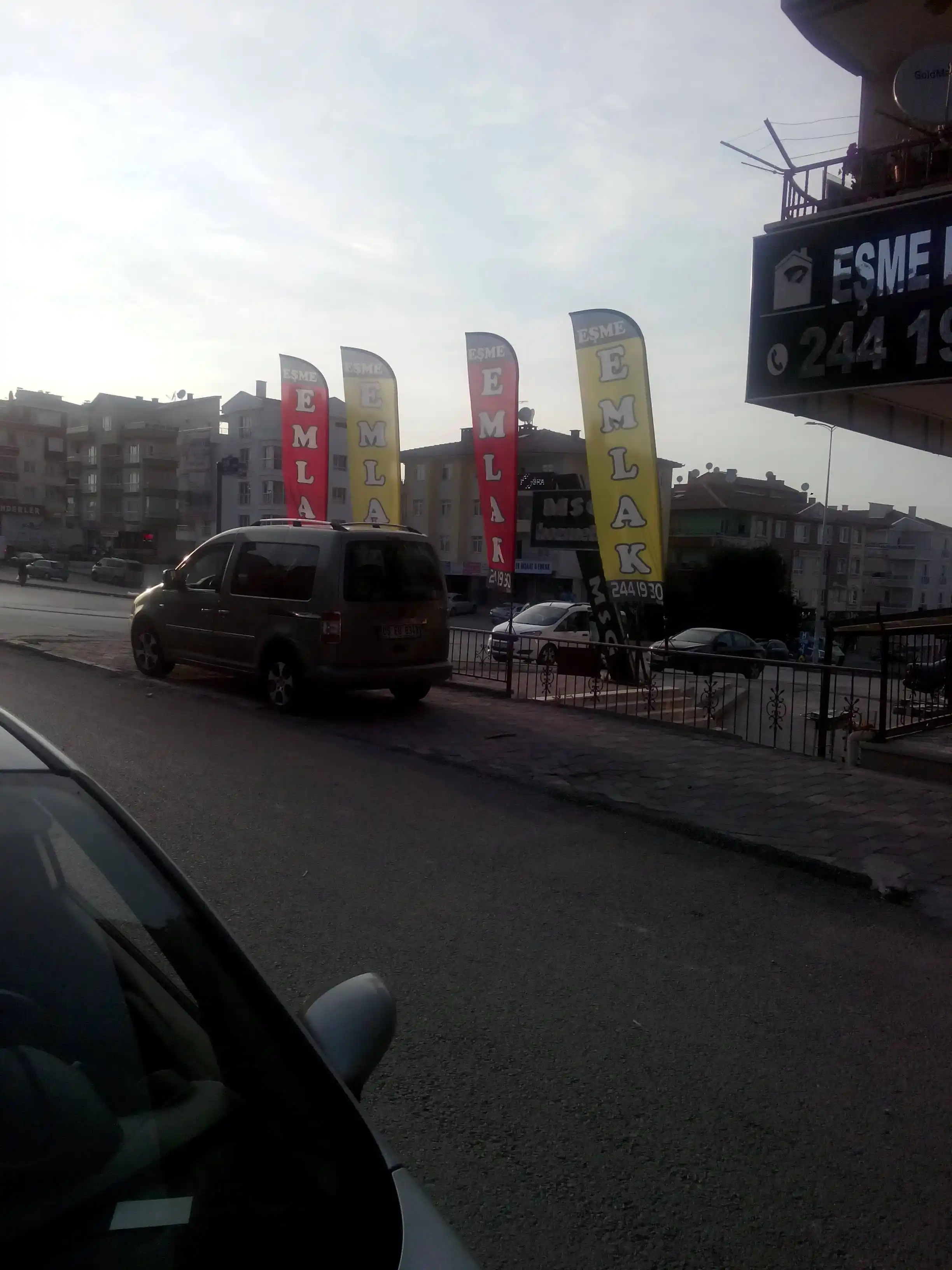 Emlakçı Yelken Bayrağı-16